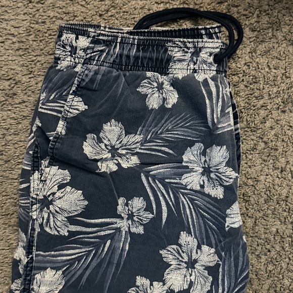 George Navy and White Patterned Shorts - Picture 10 of 10